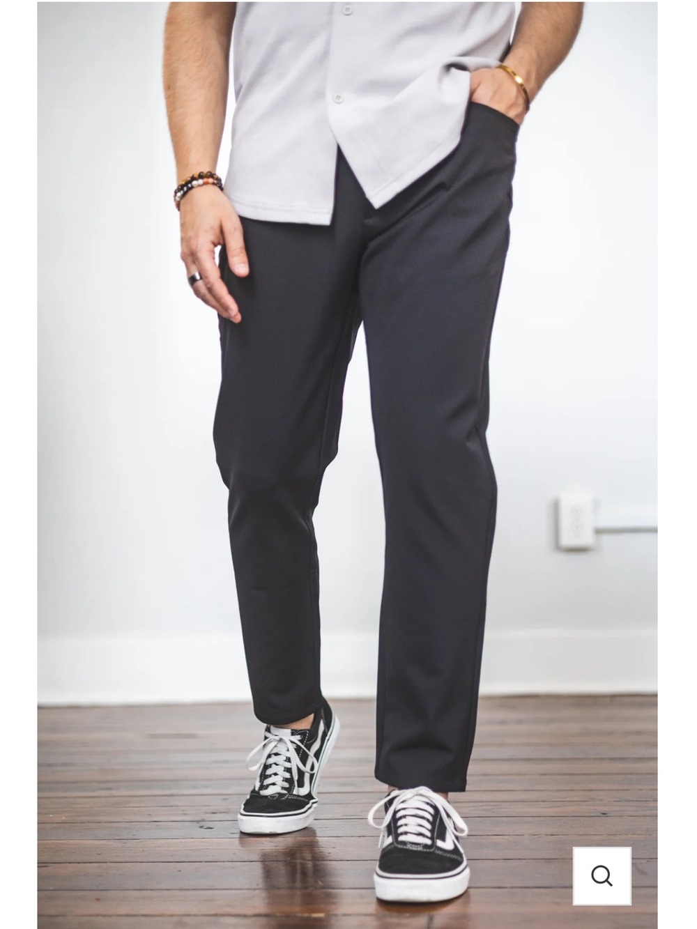 Under 5’10” Brand - Men's Black Slim Stretch Chinos 33/28 NWT